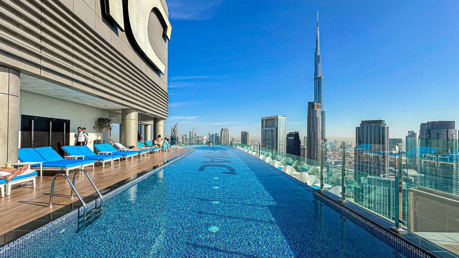 Sky Palace With Burj Views & Downtown'S Top Rooftop Pool, 3Br Apartment In Paramount Hotel Midtown Dubai United Arab Emirates