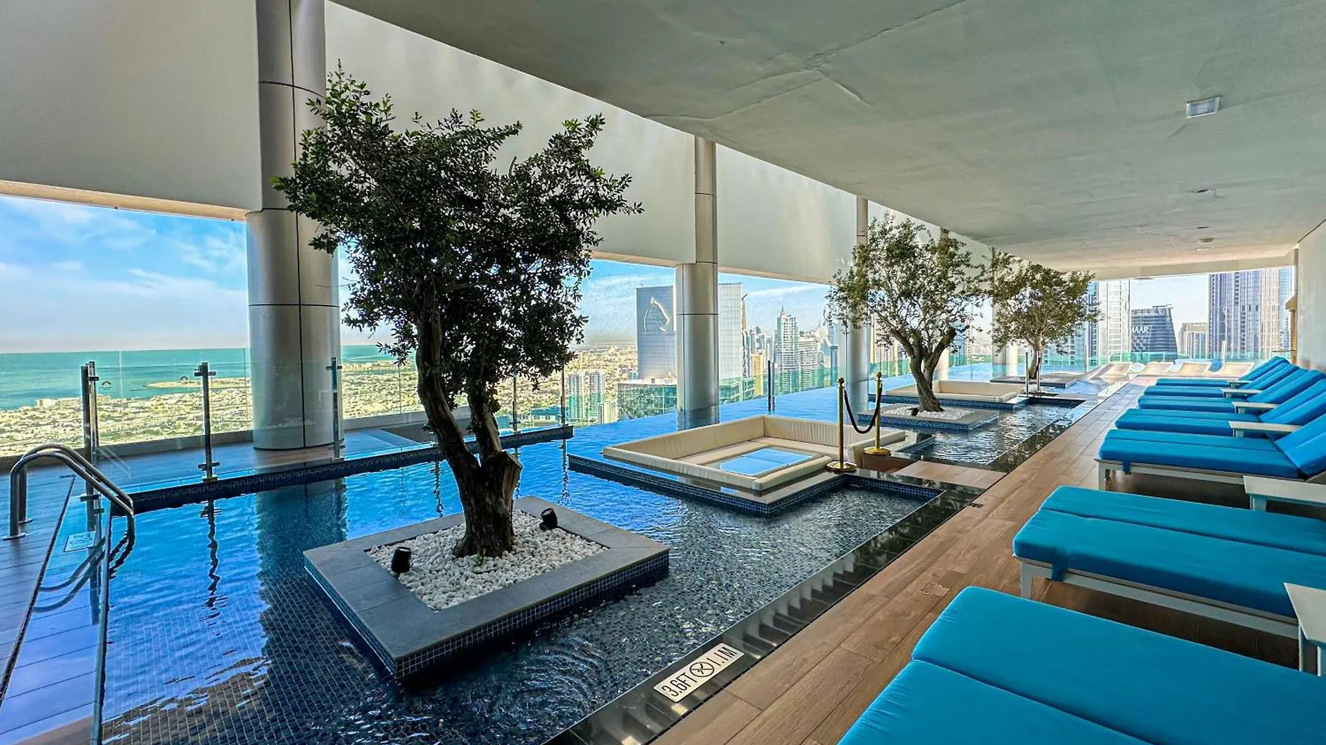 Sky Palace With Burj Views & Downtown'S Top Rooftop Pool, 3Br Apartment In Paramount Hotel Midtown Dubai