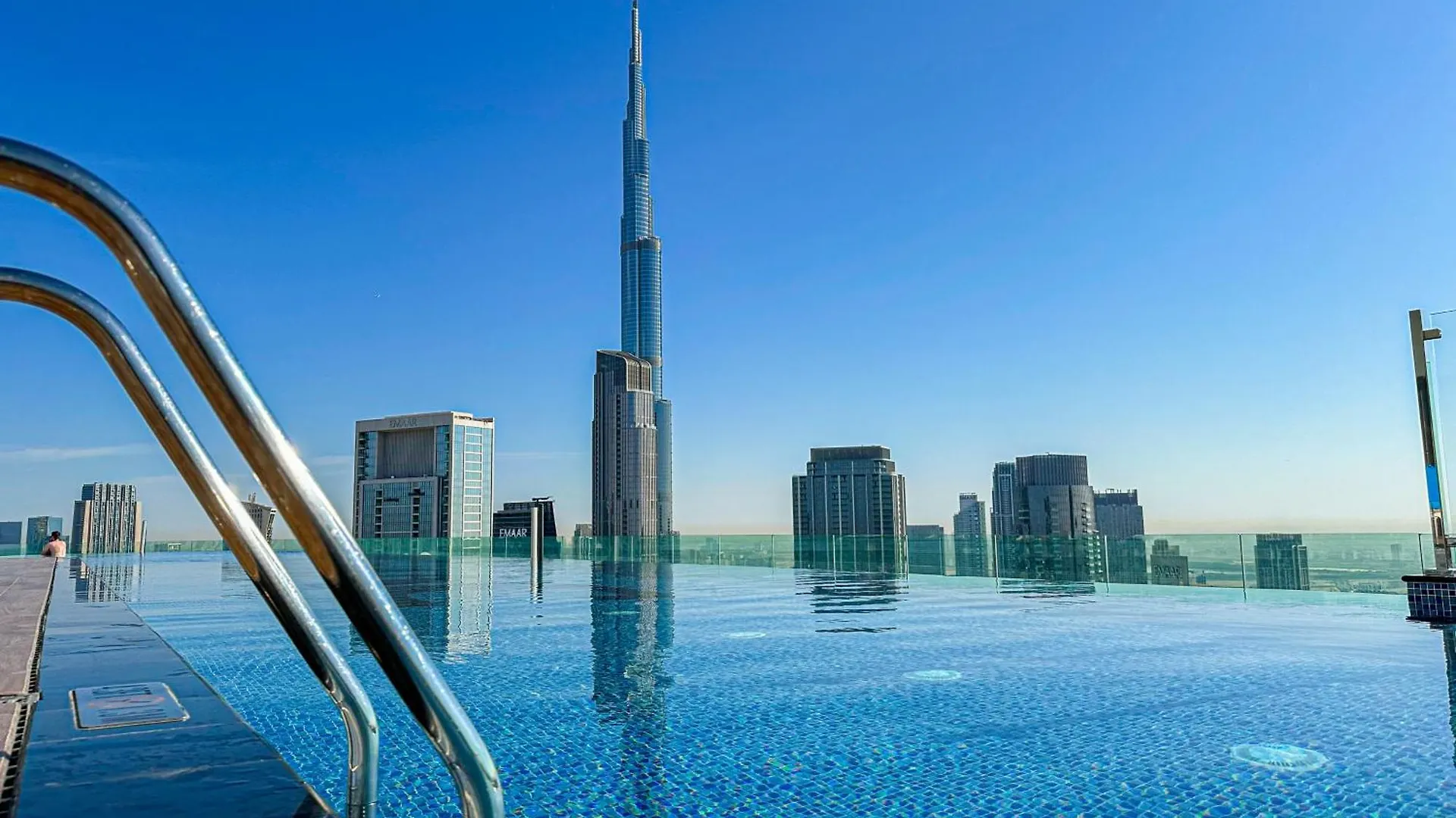 Sky Palace With Burj Views & Downtown'S Top Rooftop Pool, 3Br Apartment In Paramount Hotel Midtown Dubai United Arab Emirates